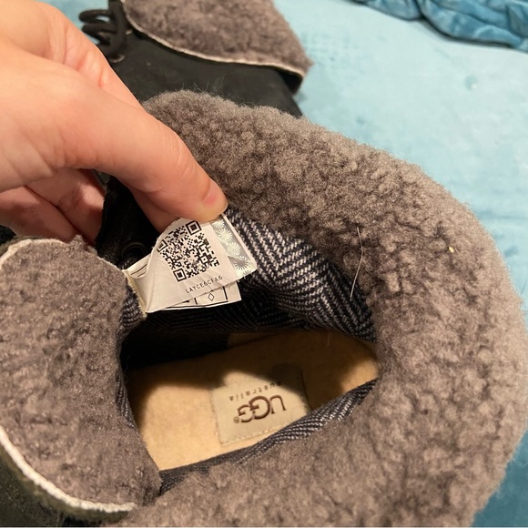 Ugg Zea Shearling Wedge Boots - Picture 8 of 8